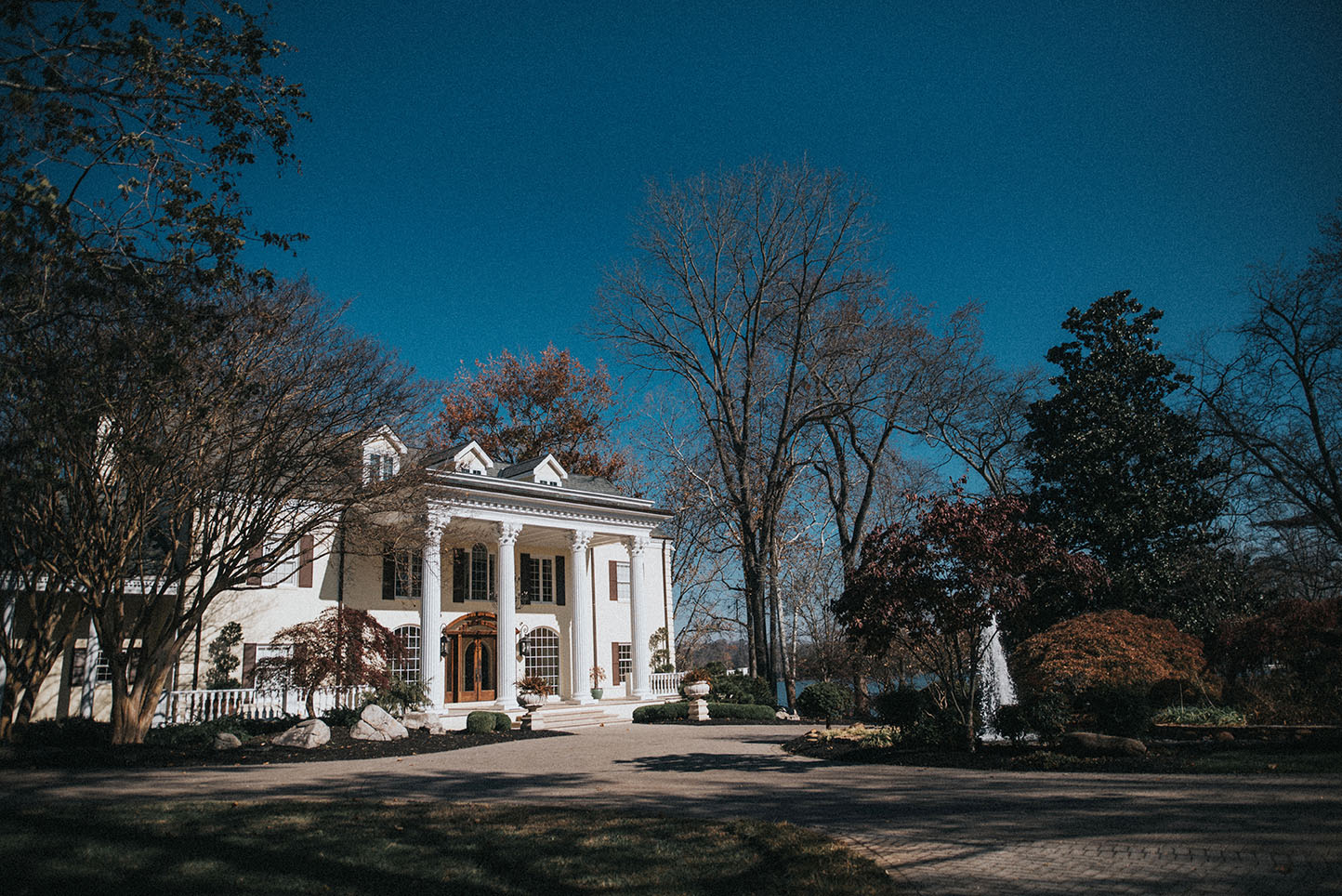 Exterior 1