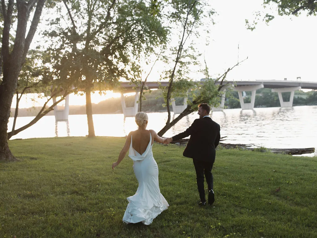 The Estate at Cherokee Dock Lakeside Lawn