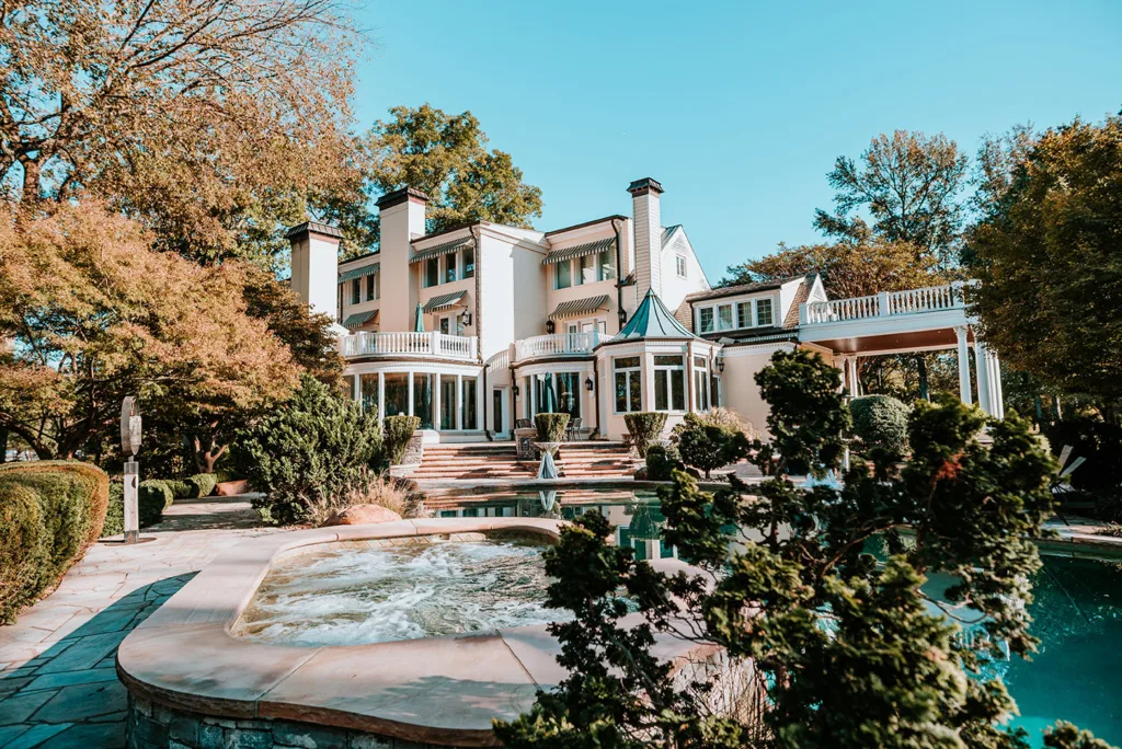 The Estate at Cherokee Dock Mansion