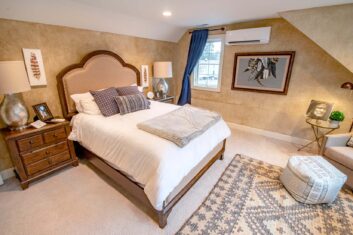 CDM Mansion_Willie-Nelson-Bedroom_1 Willie Nelson Themed Bedroom